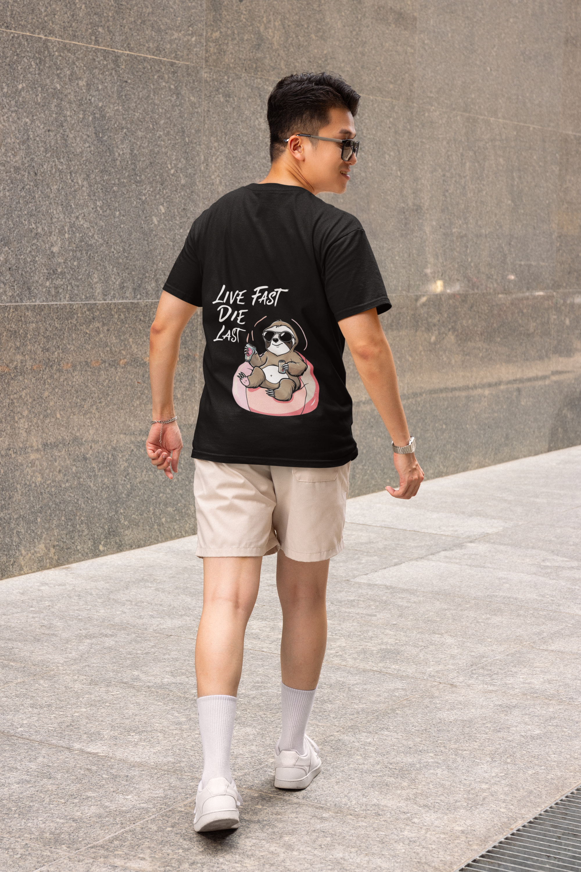 Live Fast Die Last Men T-Shirt