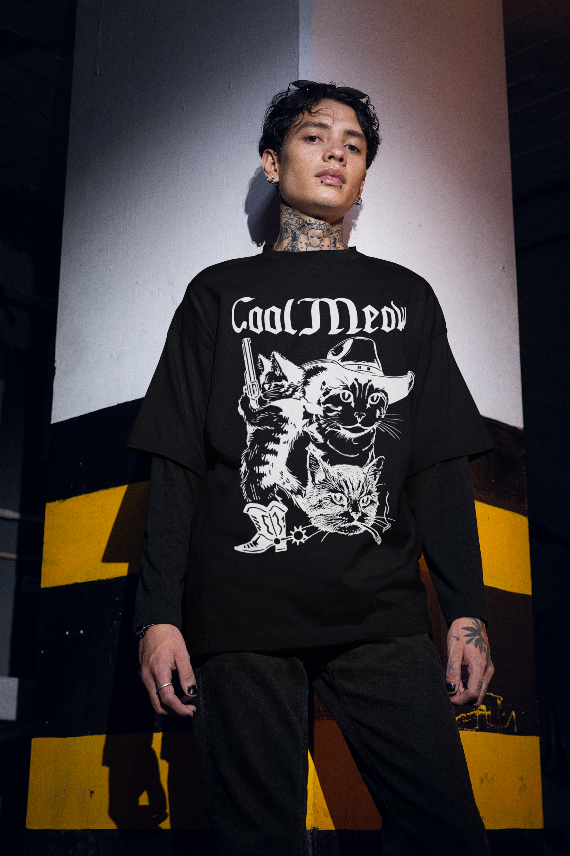 Cool Meow – Gangster Cats Oversized T-Shirt